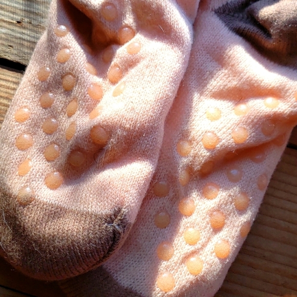 Cozy Fleece Cat Socks - Picture 4 of 4